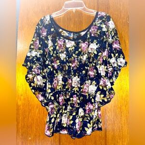 Forever XXI Navy Floral Lace Batwing Sleeve Top